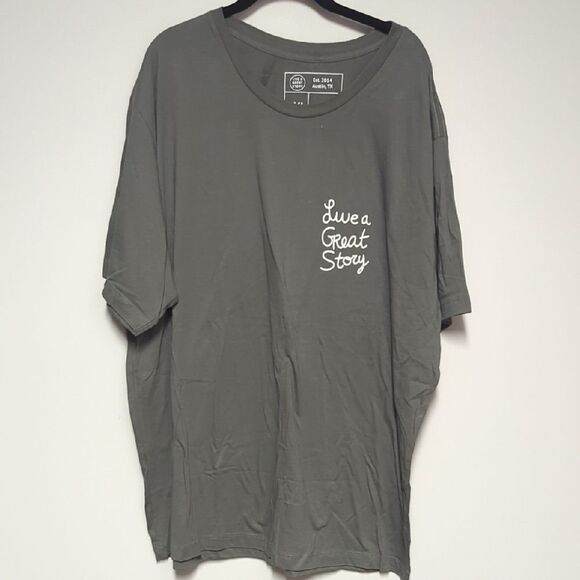 Gray Short Sleeve Tee with Crew Neck - Picture 1 of 4